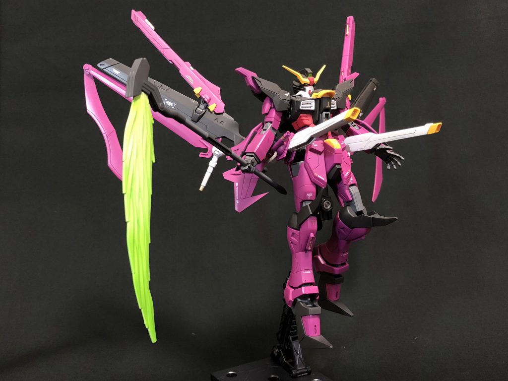 ガンダム ラヴファントム–3枚目/制作者：suya