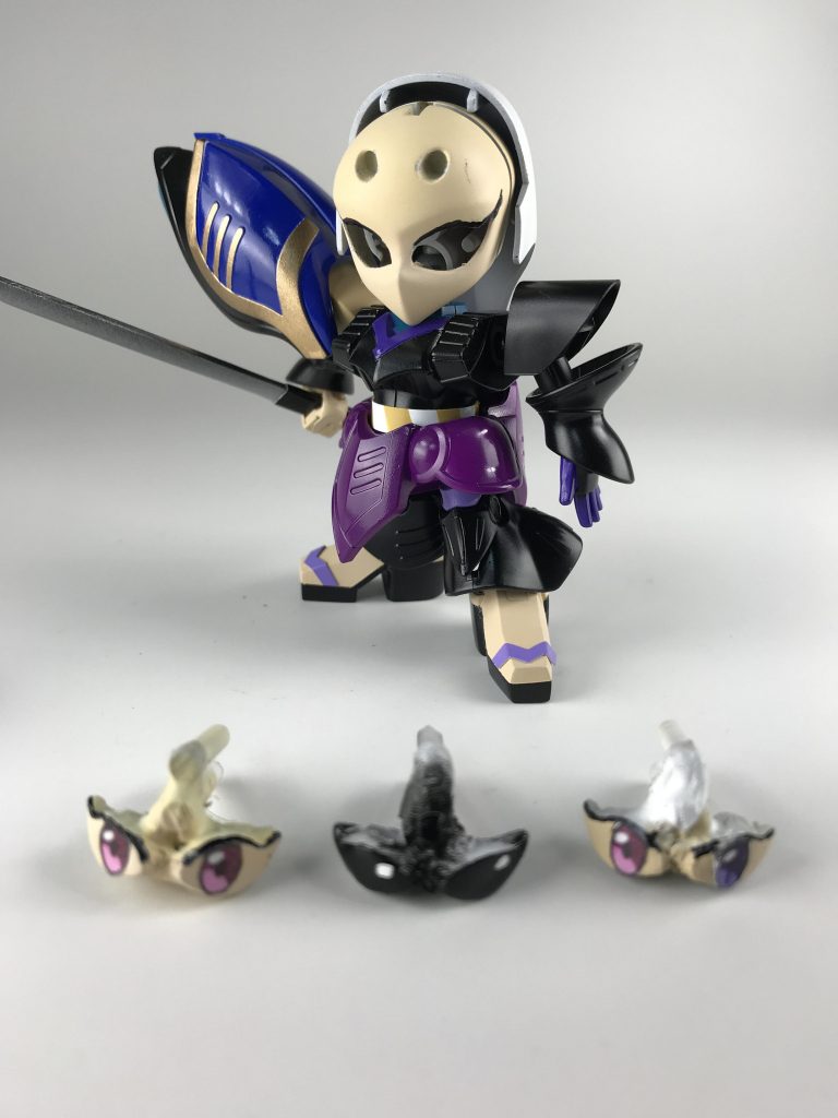 瞳を入れ替えるために頭部をくり抜いたけど、大変でした