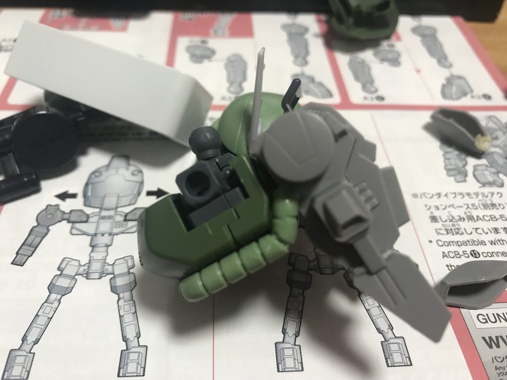 バックパックの幅は無加工で装着できました。