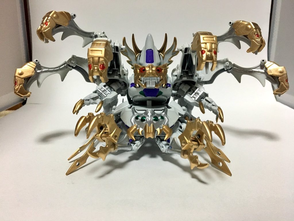 2体に引き裂かれし魔獣が再び出会いし時、真の姿へと融合を果たす…