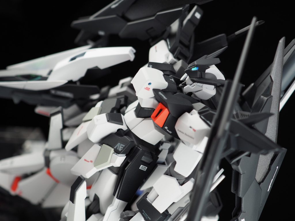 メインカメラはしっかりキラリ