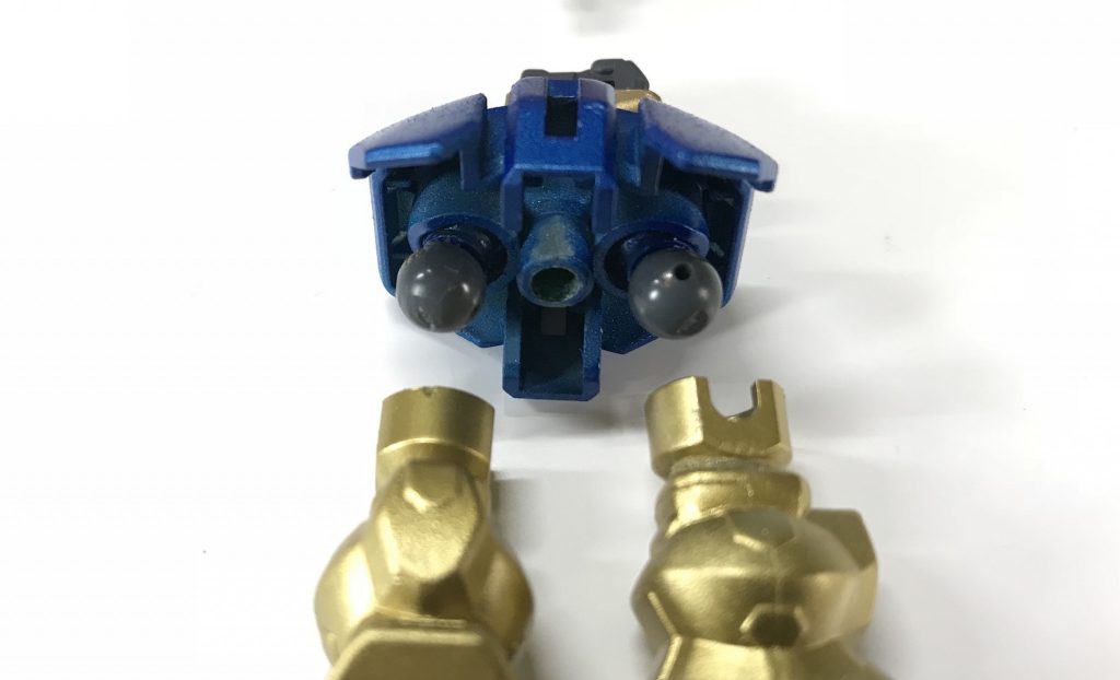 股関節→ボールデンアームを使用