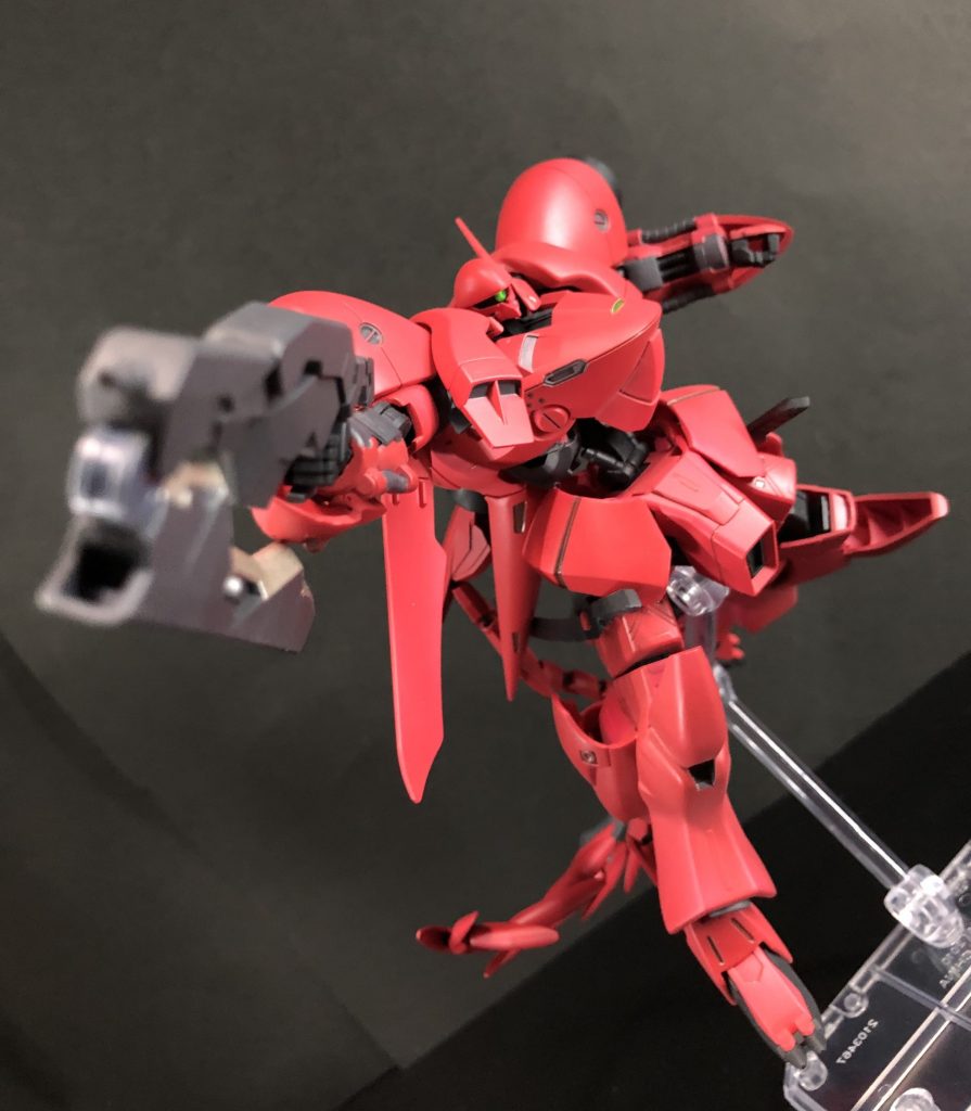 若干無理なミキシングなので可動範囲が狭くなりましたが何とかポーズは取れます。