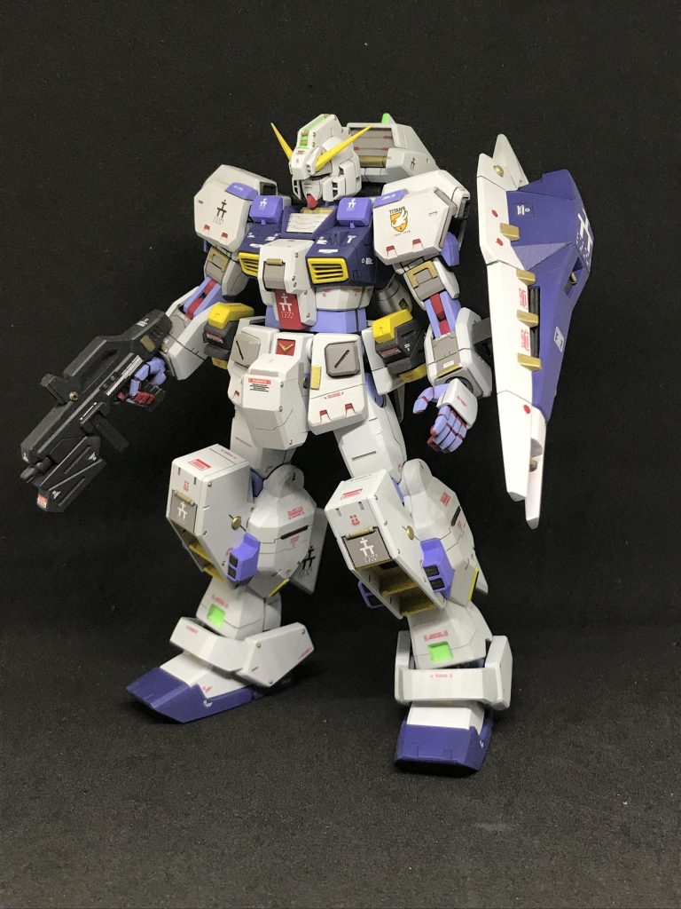 カラーリングを元のイメージから離れすぎないよう気をつけました