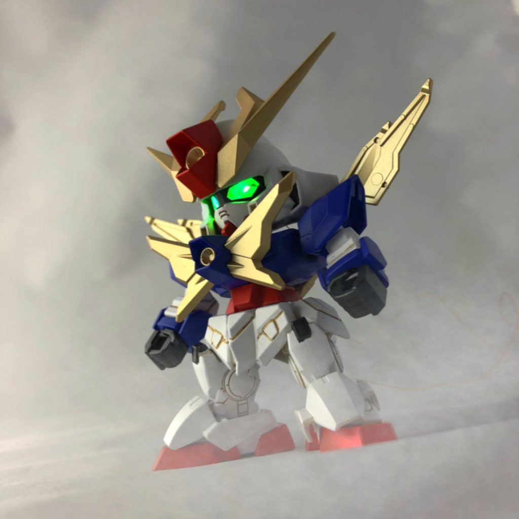 大きさや、立体感を意識した撮影。
やっぱり光るとカッコいいです！