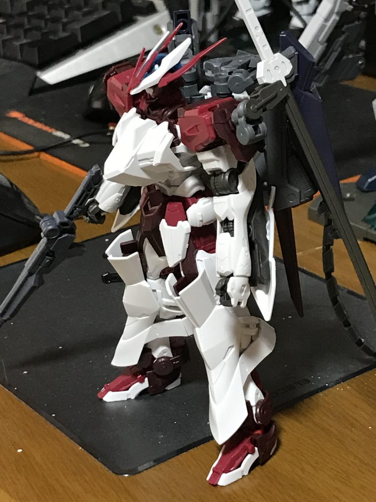 アストレイ･ラーフ–2枚目/制作者：しょこしょこ