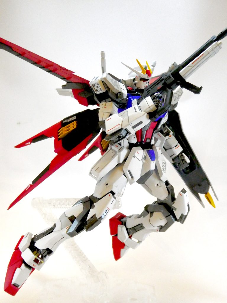 MG エールストライクガンダム–4枚目/制作者:Caron