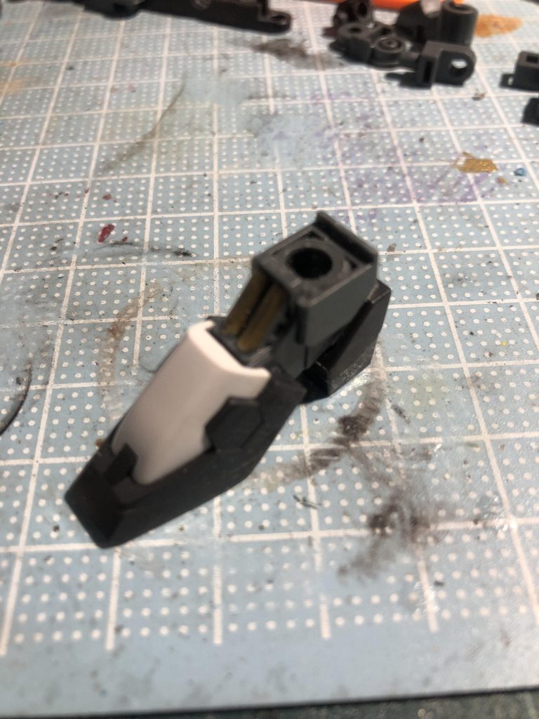 足はHGのアビスから拝借