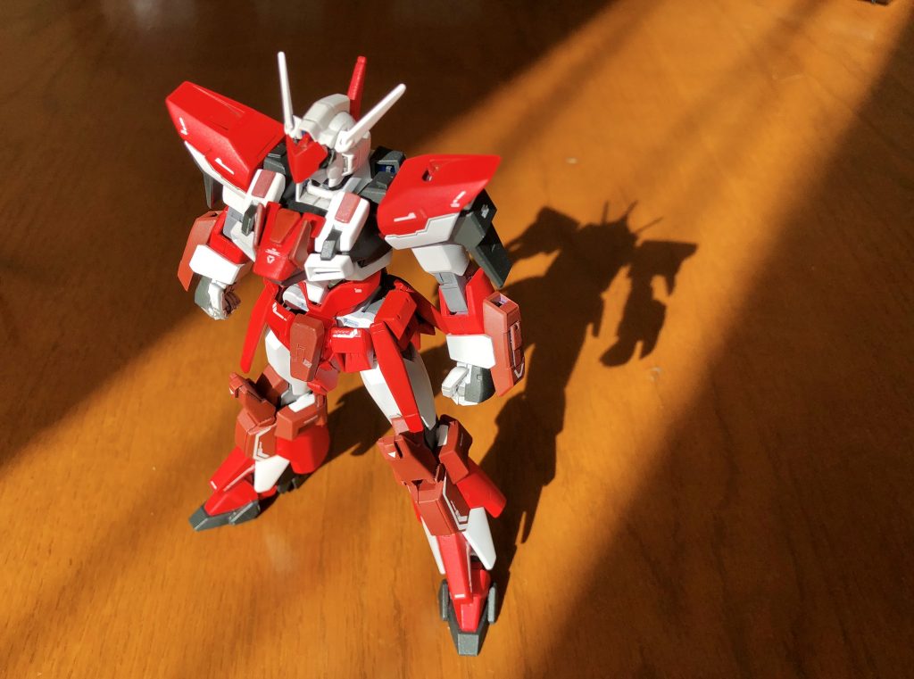 最後に、長々とお付き合いいただきありがとうございます。
長年やってきたガンプラでの製作技術習得のターニングポイントに、ようやく作れた俺ガンプラ…しかしまだまだ先は長く、楽しそうなのでこれからのんびり歩いていきます。