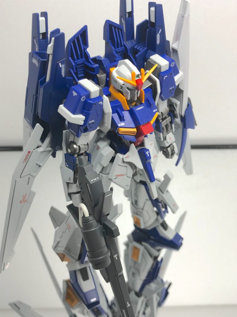 多分 当機が今年最後の投稿になるかな？
今 作成中の機体があるのですが…
年内には仕上げたいな〜  (￣▽￣;)