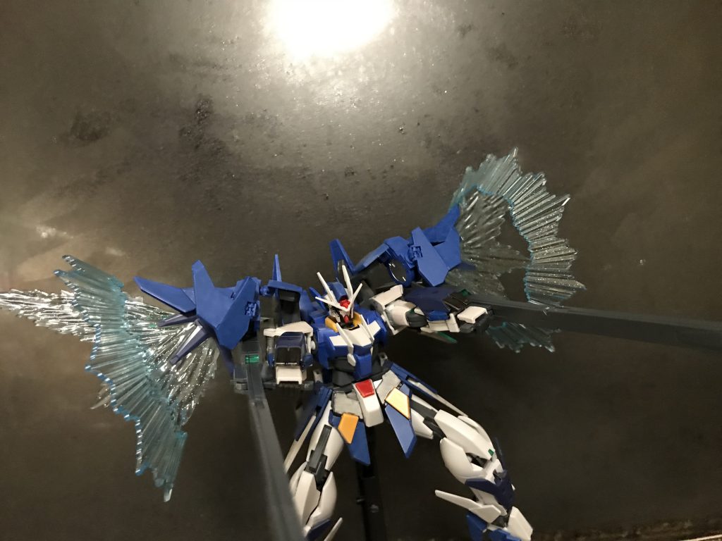 ダブルオースカイの太陽炉を使いハイパワードライブを発動！