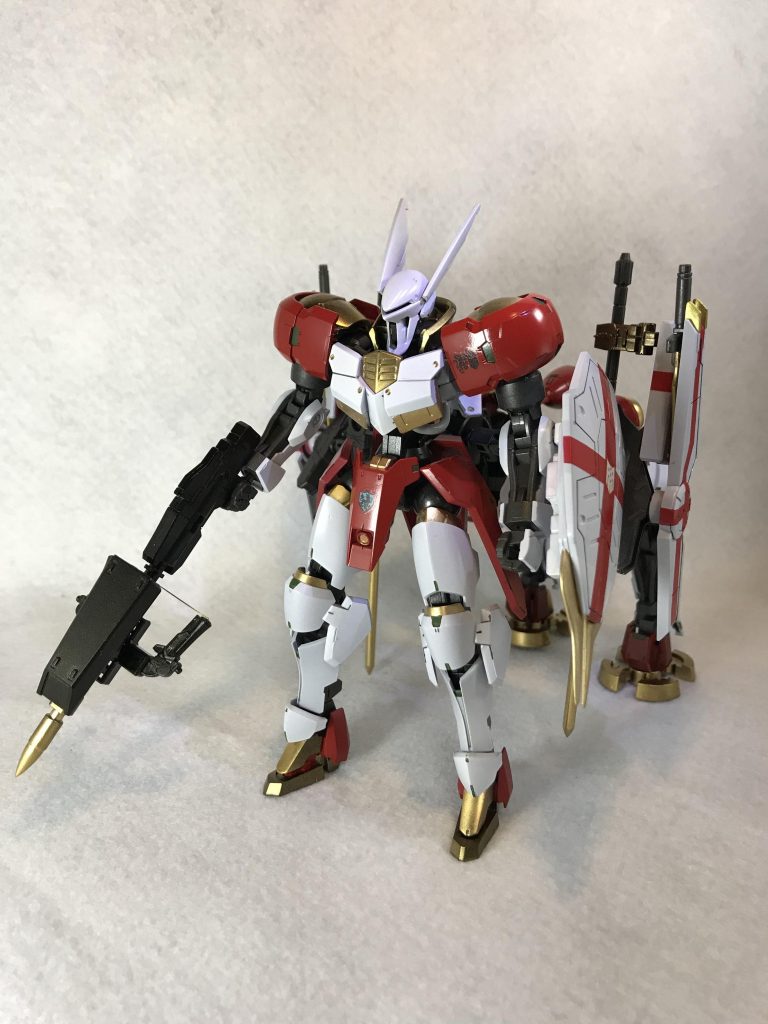 ## 〜最後に〜
1年間温めたこの機体で初めてGBWC2018に応募しました。
何とかGBWCに投稿しても恥ずかしくは無いレベルに仕上がってとても満足です(о´∀`о)
最後まで見てくださって、どうもありがとうございました！
只今、SDコンに向けて製作中です(^^)
ではまた次の投稿でお会いしましょう( ´ ▽ ` )ノ

(次第に貴方はヒイロOZの独特な世界観の虜になることでしょう…(ΦωΦ)ﾌﾌﾌ…)