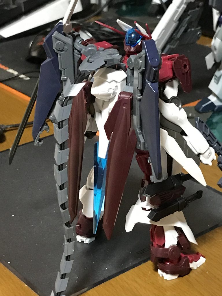 アストレイ･ラーフ–3枚目/制作者：しょこしょこ