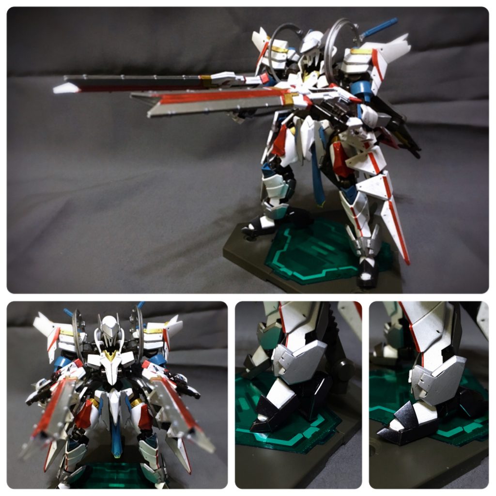 ジャッジメント2丁でのダインスレイヴ砲撃「ジャッジメントストライク」。地上で撃つ場合は、衝撃に耐えるためにハイヒールを展開させて安定性をアップする。