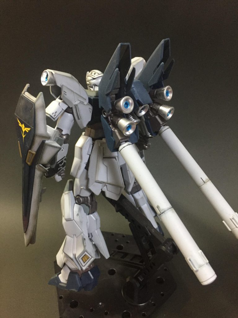 ブースターをメタル塗装にしてあります。