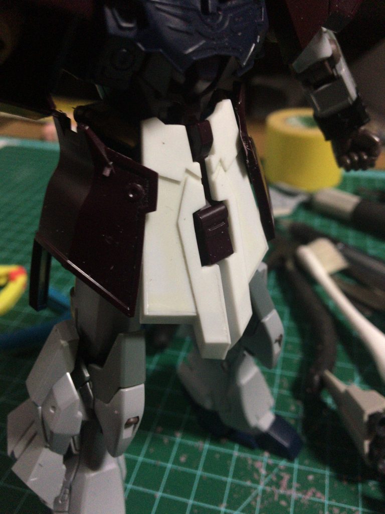 プラ板でフロントアーマー作成