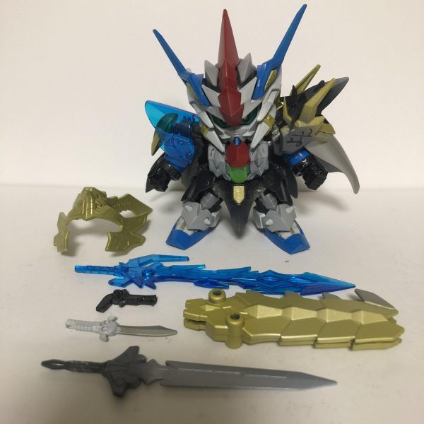 邪竜戦士ヴルツェルガンダム