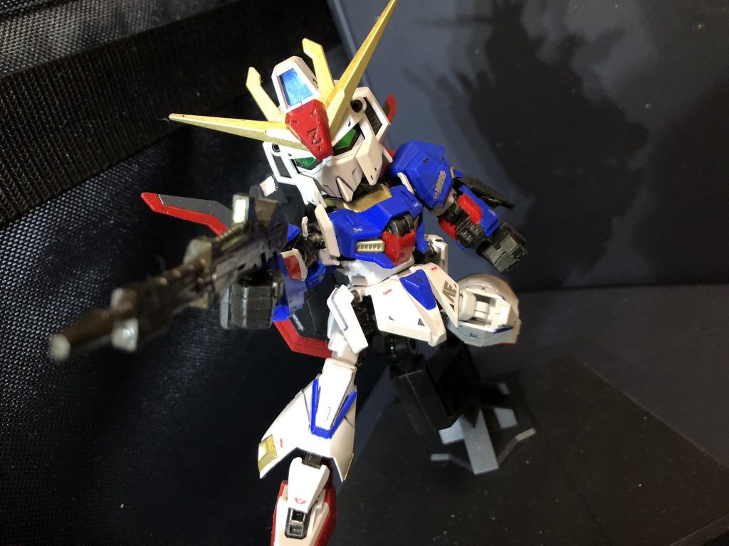 それにより、それまで制限のあった可動域を劇的に進化させる事に成功。まさに初めて全身にムーバブルフレームを採用した機体の様な感じなのである。(ガンダムMk-ⅱが未だ発売されていない事は気にしない)