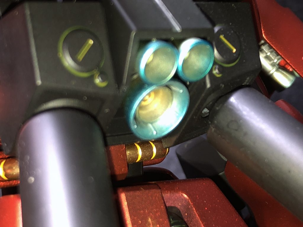 ただ塗装するだけでは面白くないので今回もやった事の無いことをやろうと思い
バーニアパーツをグラデーション塗装してみました( ´∀｀)
あんまりうまくいかなかったかなσ(^_^;)
リベンジリベンジ✌︎('ω'✌︎ )笑