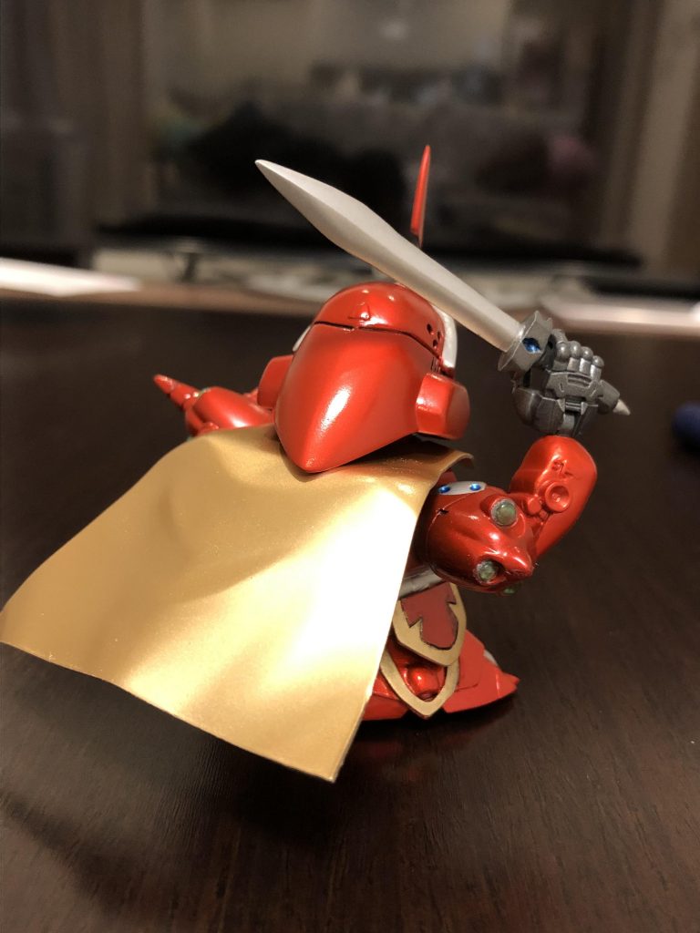 背面
プラ板でマントのシワを出すのがとても苦労しましたが、個人的には満足した仕上がりになりました！