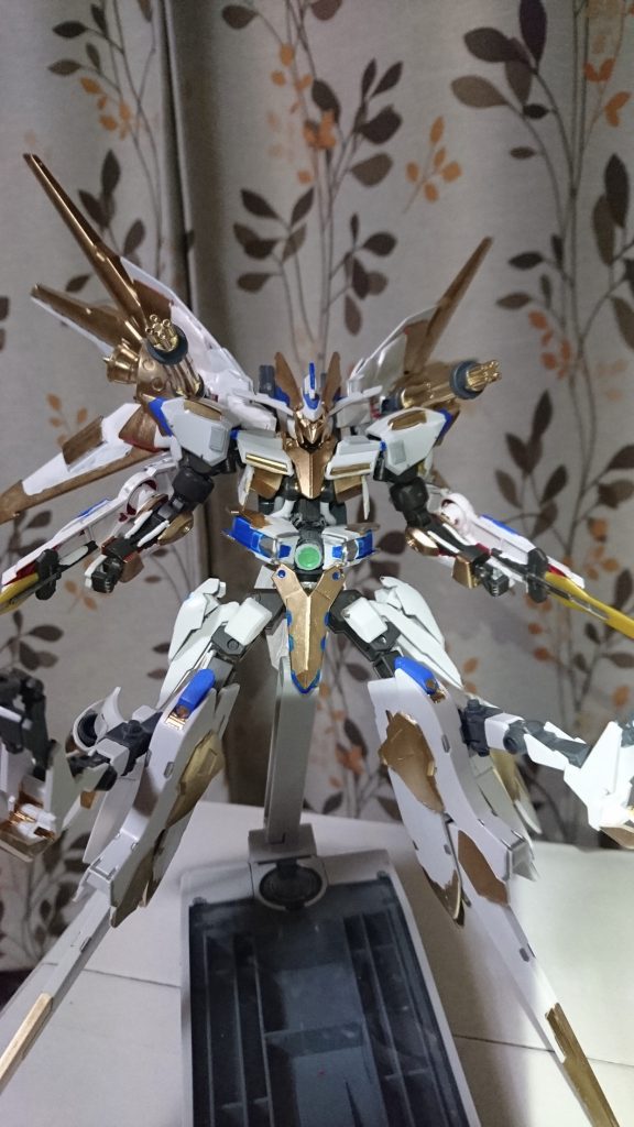 ｢ガンダムシャルティア｣塗装後です。この時は塗装が凄く荒かったです。