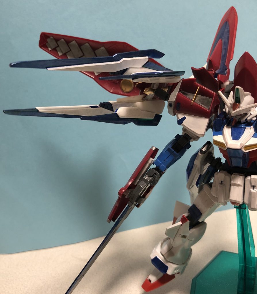 新スラストシザースは、ソードビットの組み替え機構を活かして、スラストビームキャノン発射モードを取る事が可能になりました！