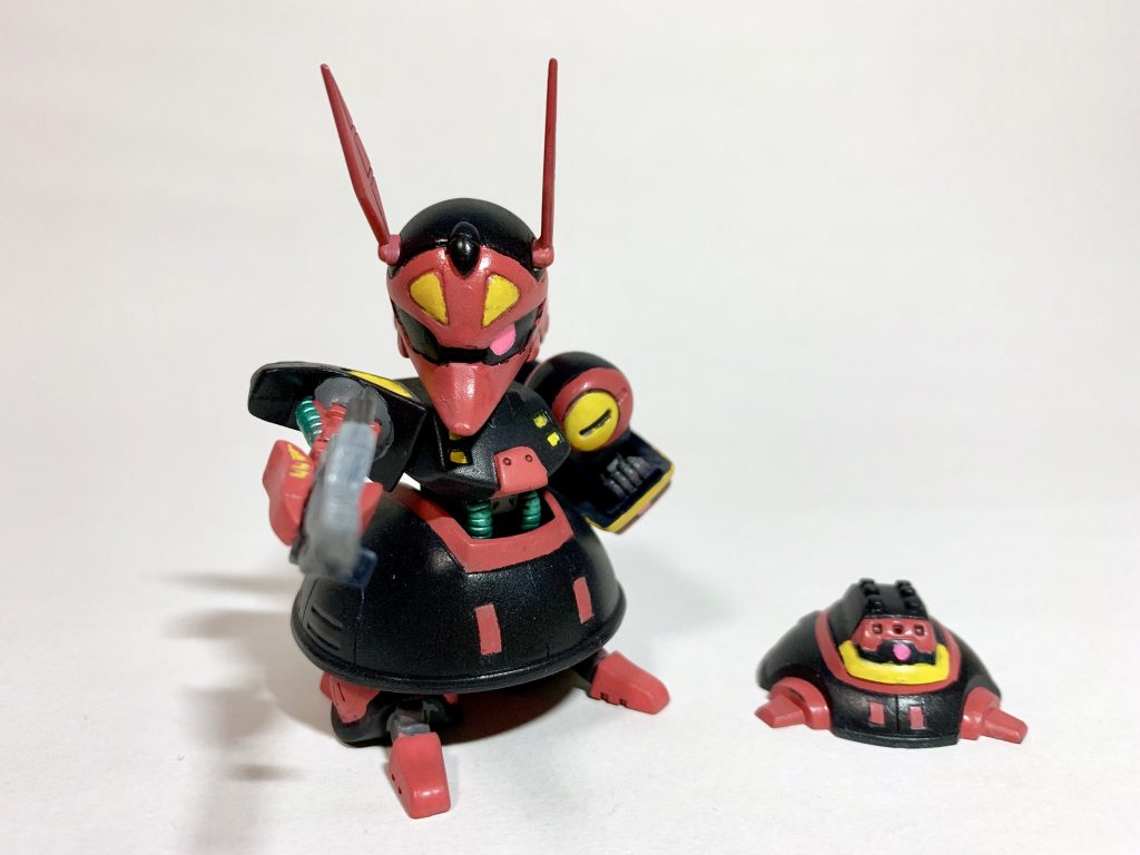 古いキットですがなかなかいいフォルムです。ちびMAバウンドドックもかわいい。