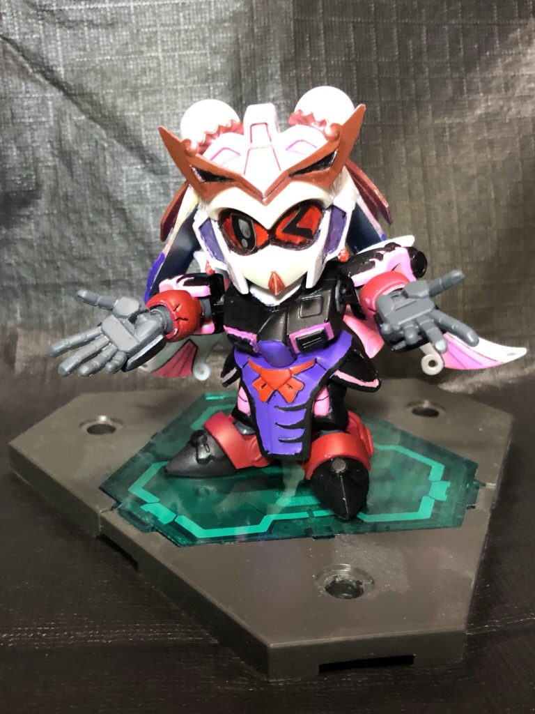 ウインクパーツを自作しました。
100円ショップにあるマグネットテープを切り出して付けるだけ。
通常の瞳もシールを切り抜き、マグネットテープに貼ってから付けてます。
頭部の目の裏側にネオジム磁石を接着してるので、手軽に付け替えられます。