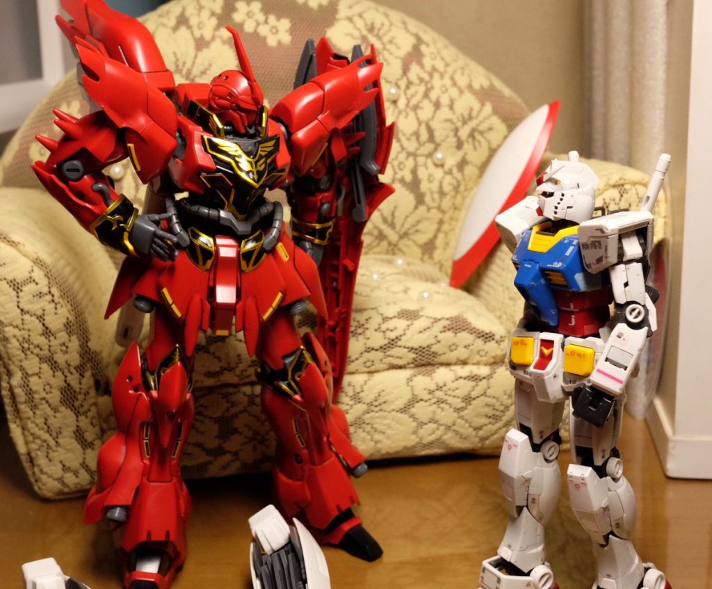 ダム:どうしたの?  またコイツどこかで迷惑かけた?
シナ:ああいや、肩のパーツを改修しようと思ってな
ダム:あ、怪我してたんだコイツ