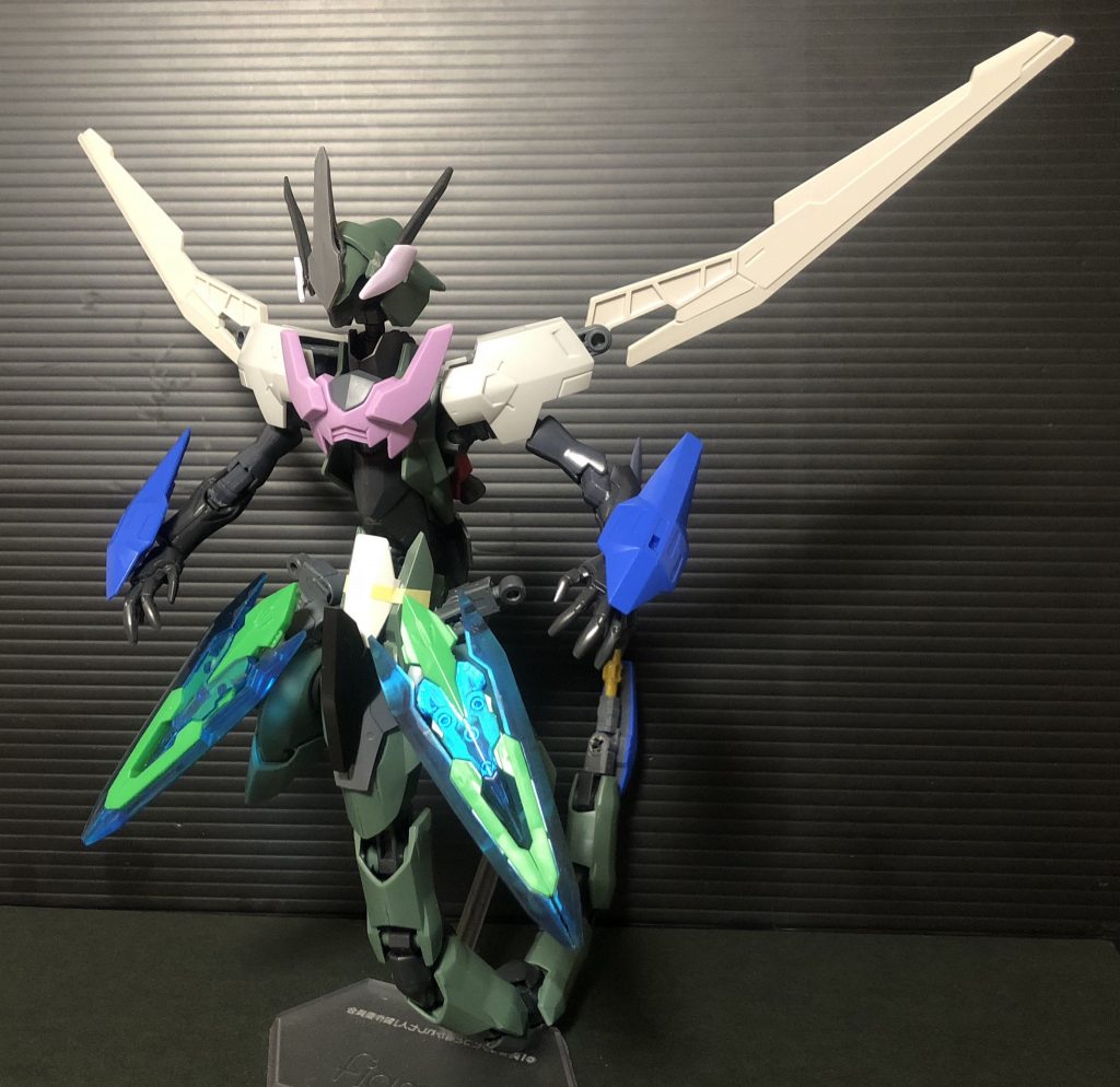 塗装前画像。
今回は塗装前の段階からかなりクリアウィングの雰囲気を出せていたんじゃないかなと思います。