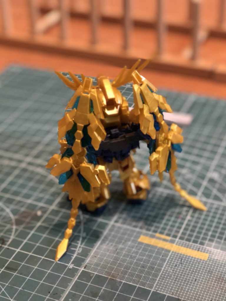 仮組みの状態。
この時点で色分けは十分ですね。