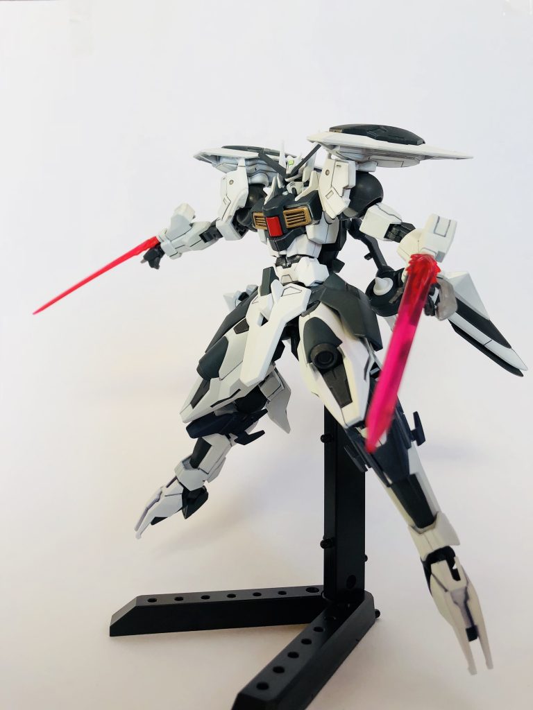 腕部ビームソード。