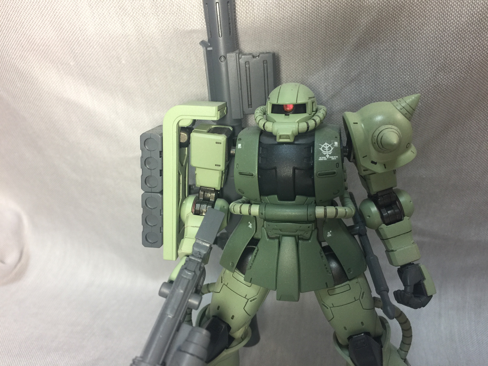 HG 1/144 シャア専用ザクⅡ(オリジン版) 量産カラー｜ほいさんの