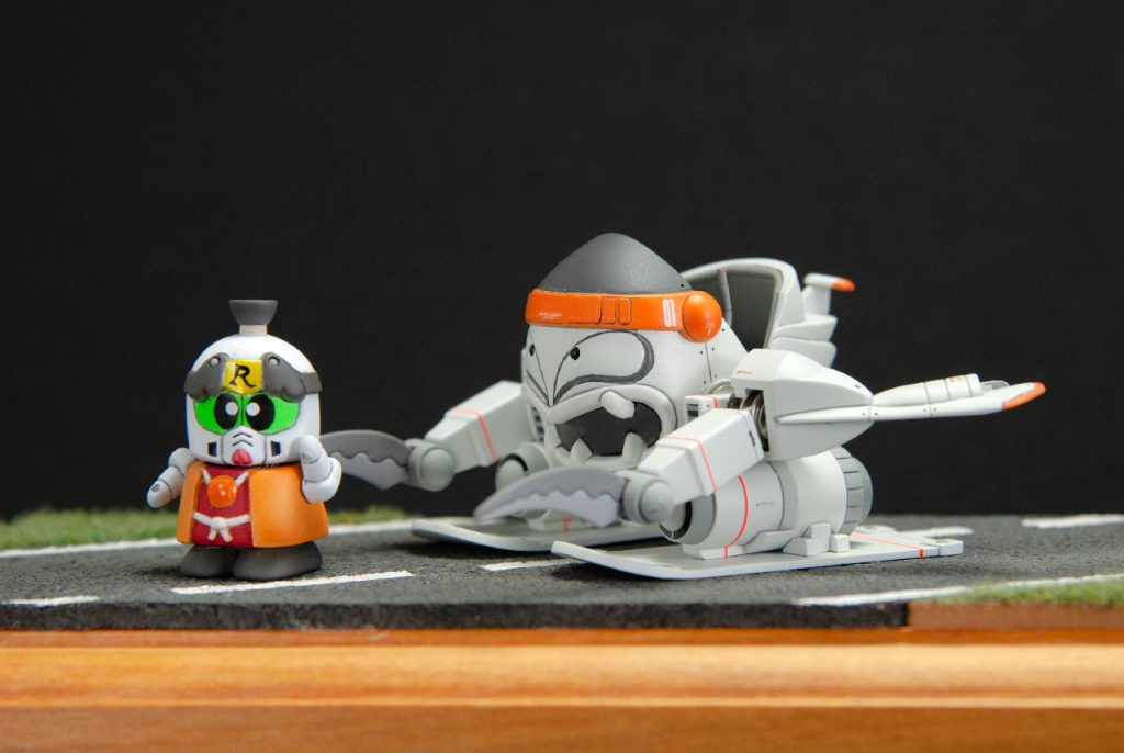 【降車】
荒五郎は分離もできます。
ちなみにザクレロの単品名は「奇面１号」です。