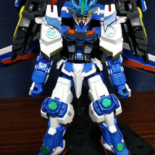 戦国アストレイ武流型(ブルーフレーム)