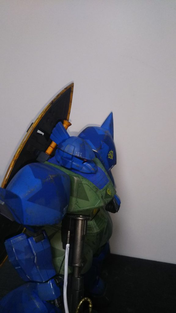 ver.1は襟の部分マスキング塗装必須なのね。