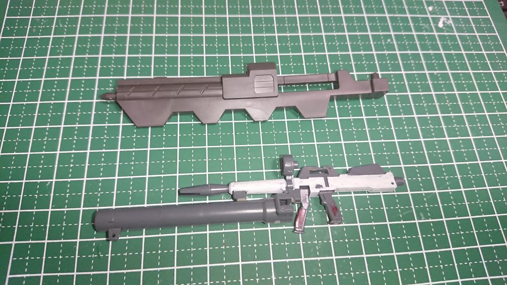 ステークとマシンキャノン再現させたかったのですが、換装武器にしました。