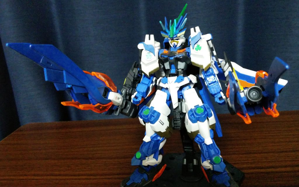 肩部分を展開して無双モードへ