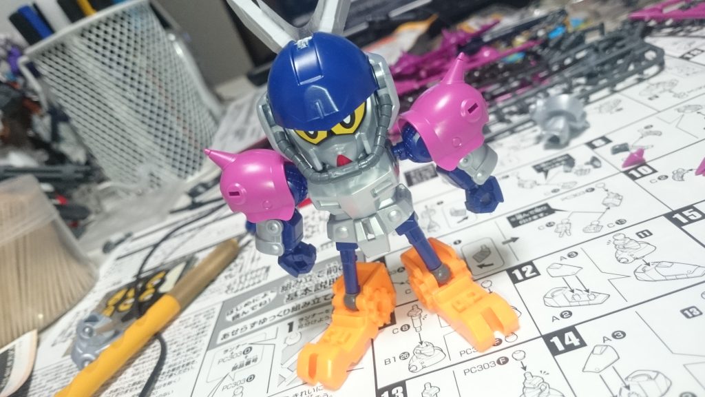 素体にはレジェンドBBのナイトガンダムを使用。