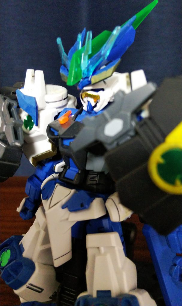 頭部にもパーツ足して将軍ぽくしてみました