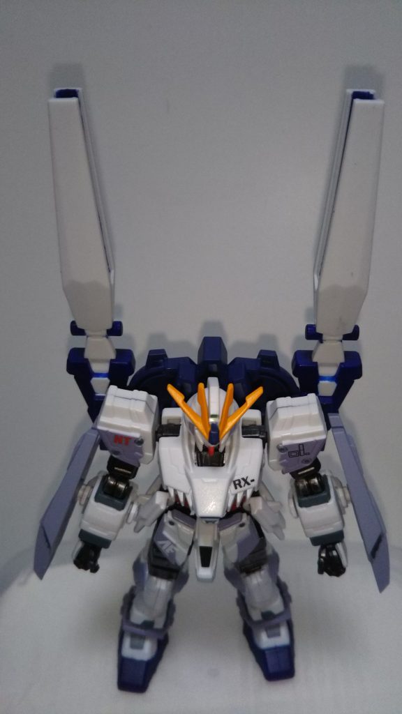 バストアップ上から、Gフレームは顔も大分上を向きます。