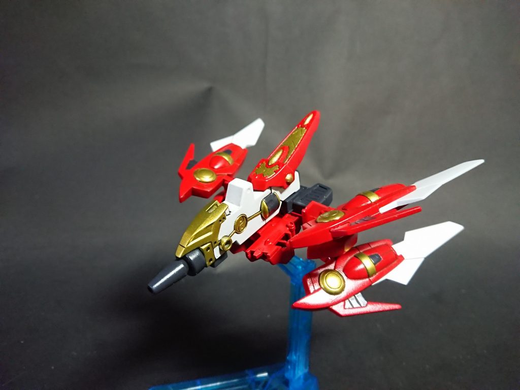 鉄機鎧衣・凄斗雷打(すとらいだー)
バックウェポンマーク3がモチーフの支援メカ