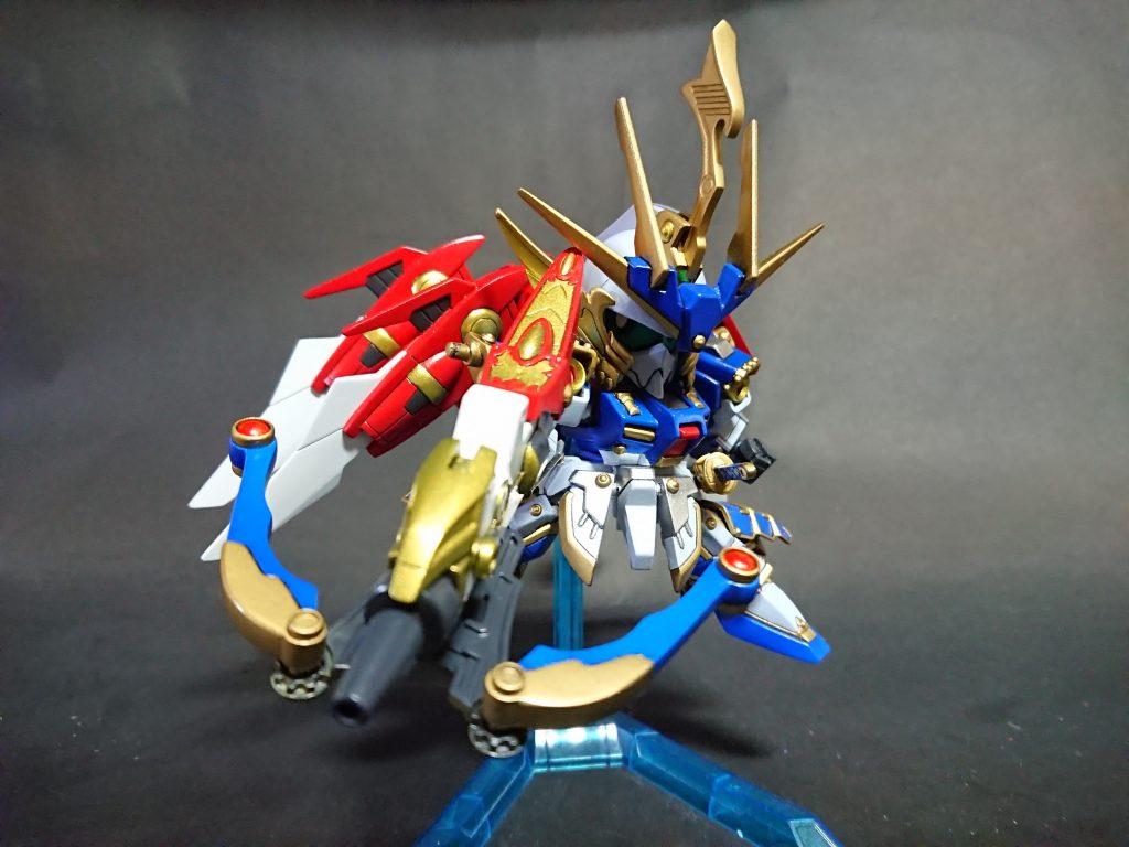 ライフルとシールドが合体してボウガンに!