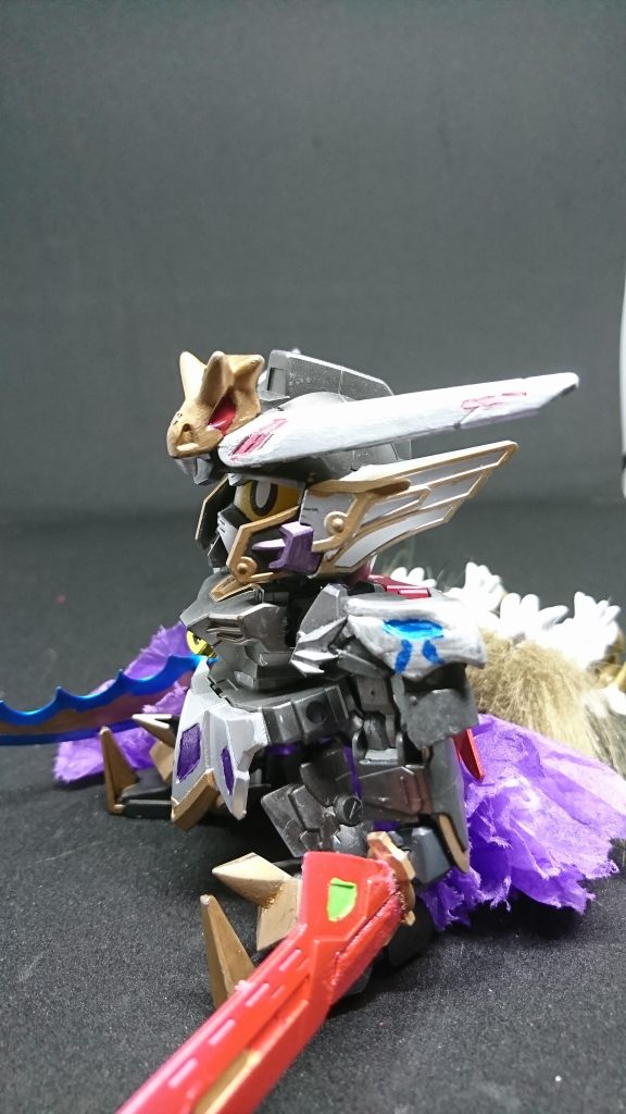 GBNの何処かに骸王頑駄無がまだ存在している限り脅威は消え去らない……運営と有志連合が作戦を立てているらしいバグの対処、「骸ノ陣羽」と「鳳凰ノ翼」の無力化を計画しているそうだ