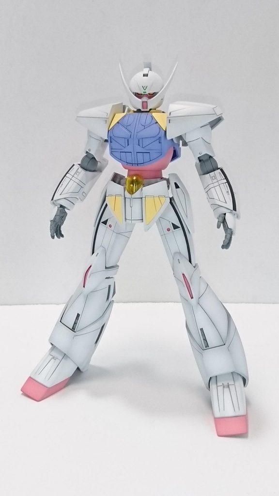 ヒゲをシャープにして首を少し延長しました。