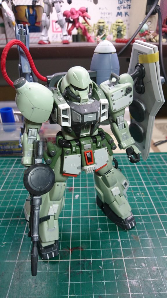 この写真は塗装する前です〜。