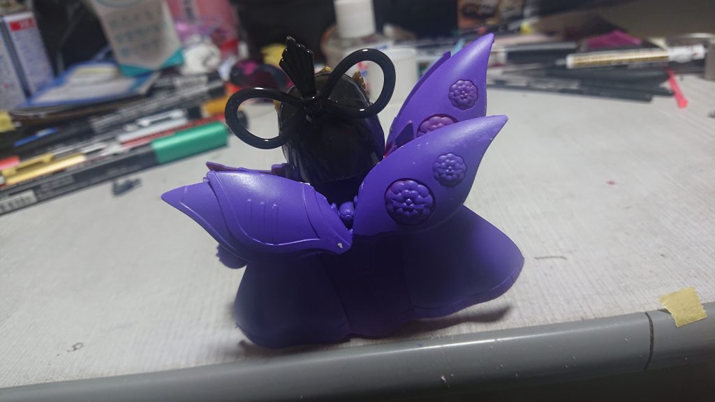 バックは袁紹バウのマントに貂蝉キュベレイの肩パーツをくっつけたのみ！！

割と派手？