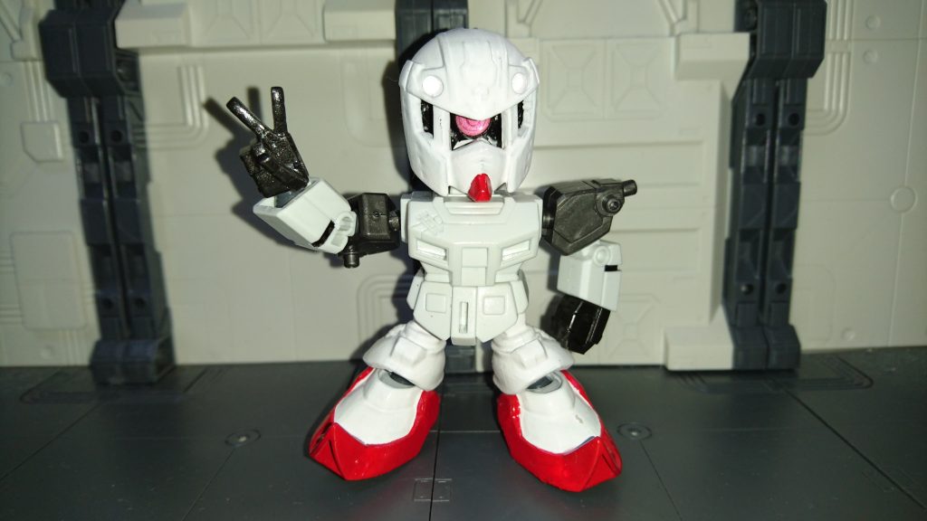 軽装モード。三国伝で全く出番がないので劉璋は作らなくてもいいかなとも思ってたけど、外伝の厳顔で益州に勢力がある描写があったので制作。劉姓だからガンダム系で、でも劉備が悪者にならないようにと考えたら、ニセガンダムになっていた。