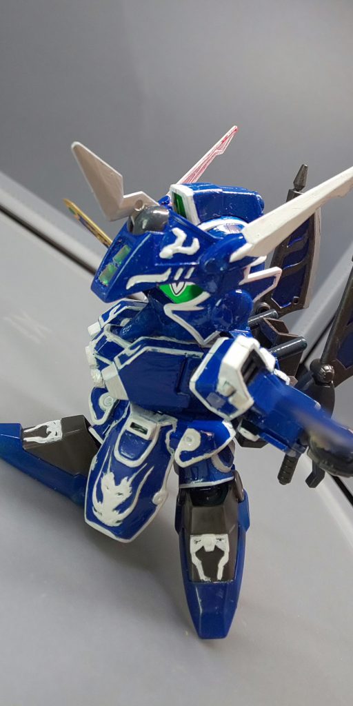 肩の装備を外し二刀流で翻弄