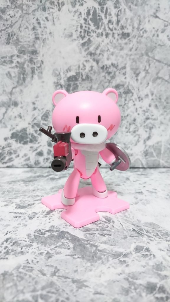 2017年3月製作
プチッガイ フューチャーピンクをブタの貯金箱風に
本体は素組み&ブタ鼻をプラ板で制作
部分塗装で仕上げてます